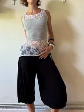Y2K lace layering tank top— Colori